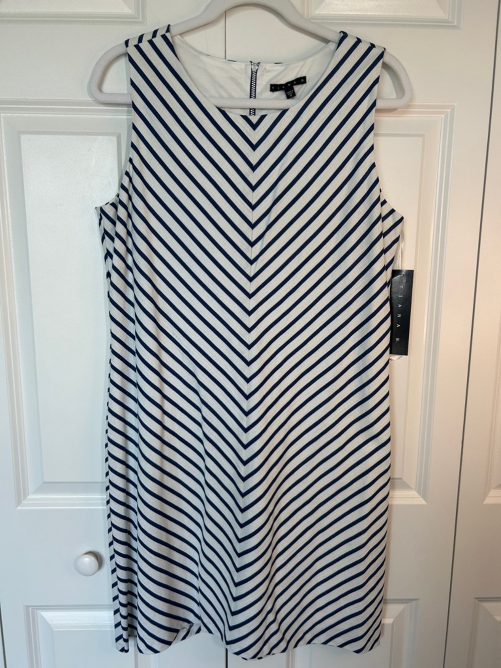 Tiana B. Navy and White Chevron Midi Shift Dress